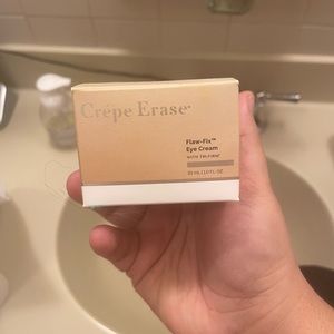 crepe erase flaw fix eye cream